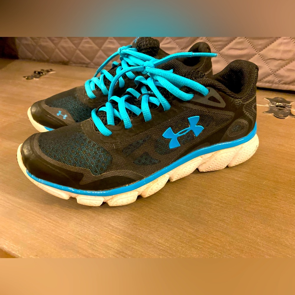 Helix women’s shoe size 7